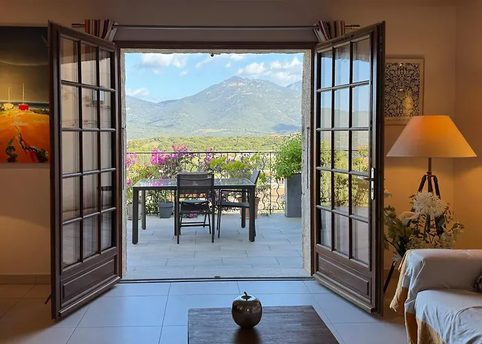 Kalliste 3 Pieces Avec Vue Sur Les Hauteurs De Propriano (Corsica)